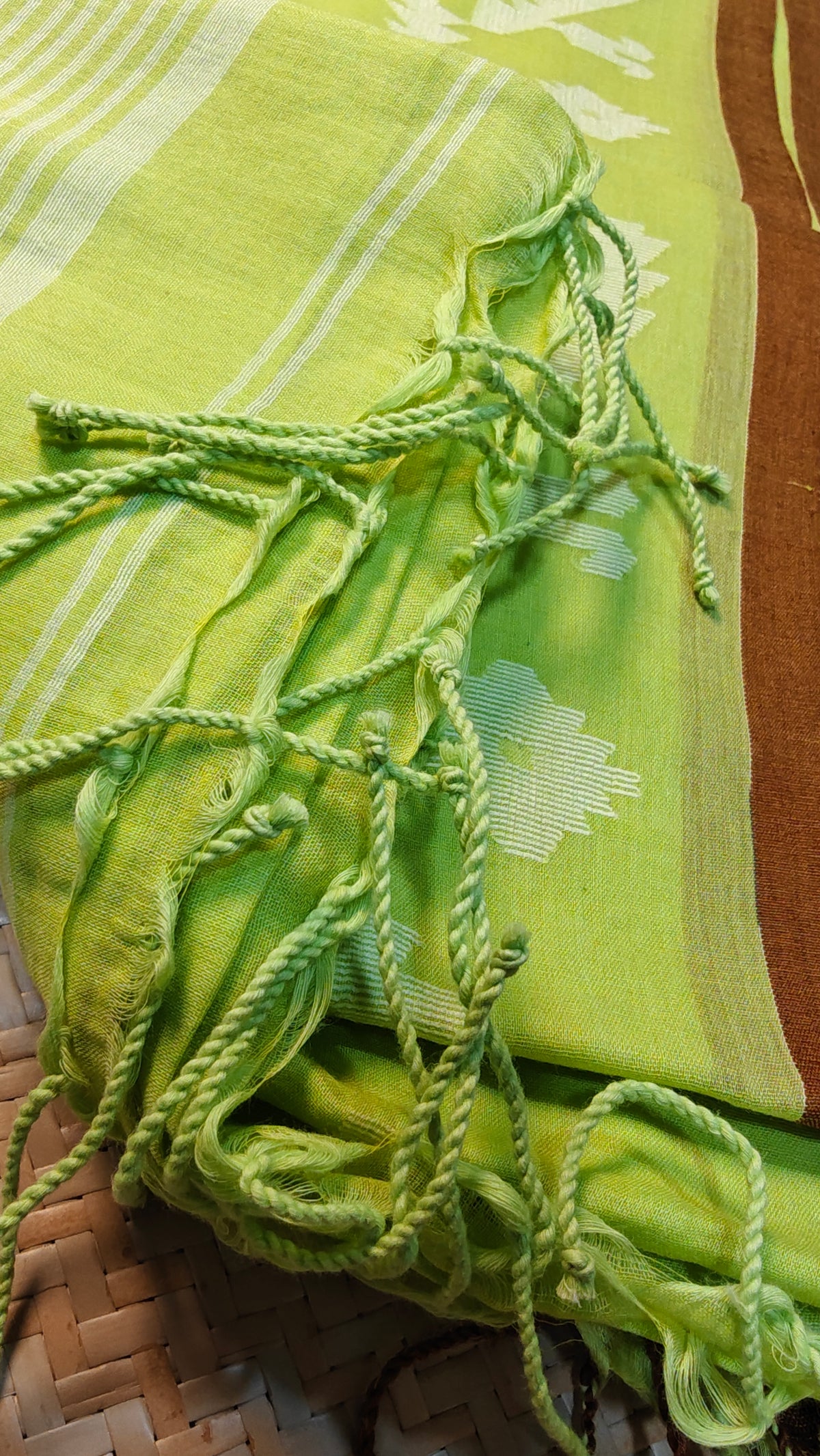 Anamika  Handspun Handwoven Jamdani Aadya's Fashion Blings