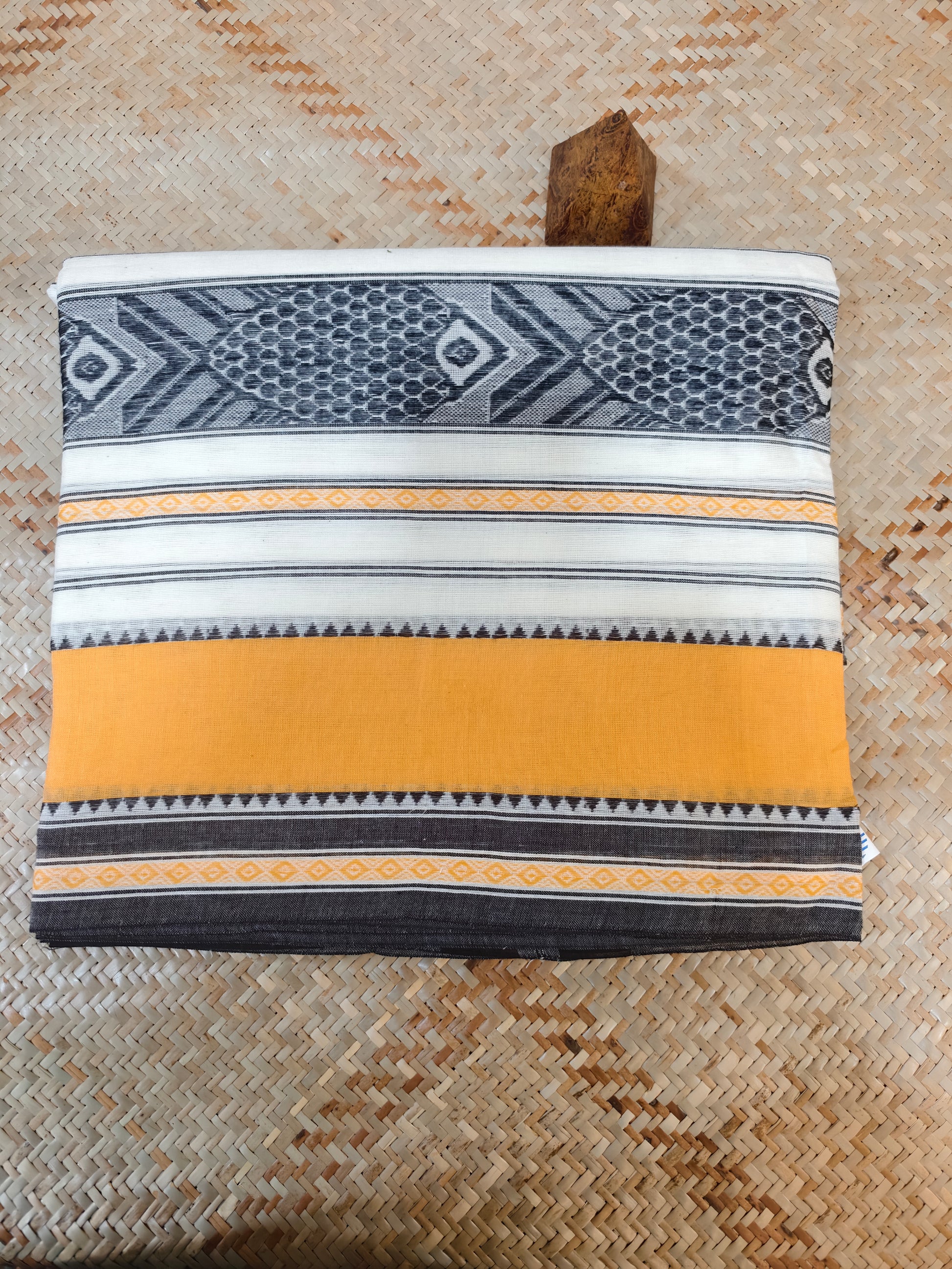 Vedashree Handloom Saree Aadya's Fashion Blings