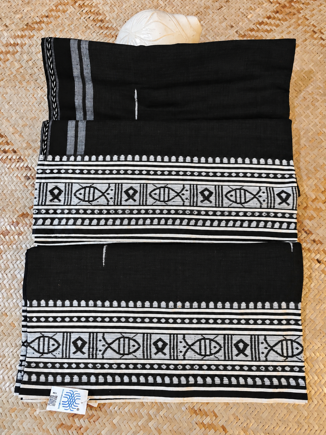 Lavanya Black Handloom Saree Aadya's Fashion Blings