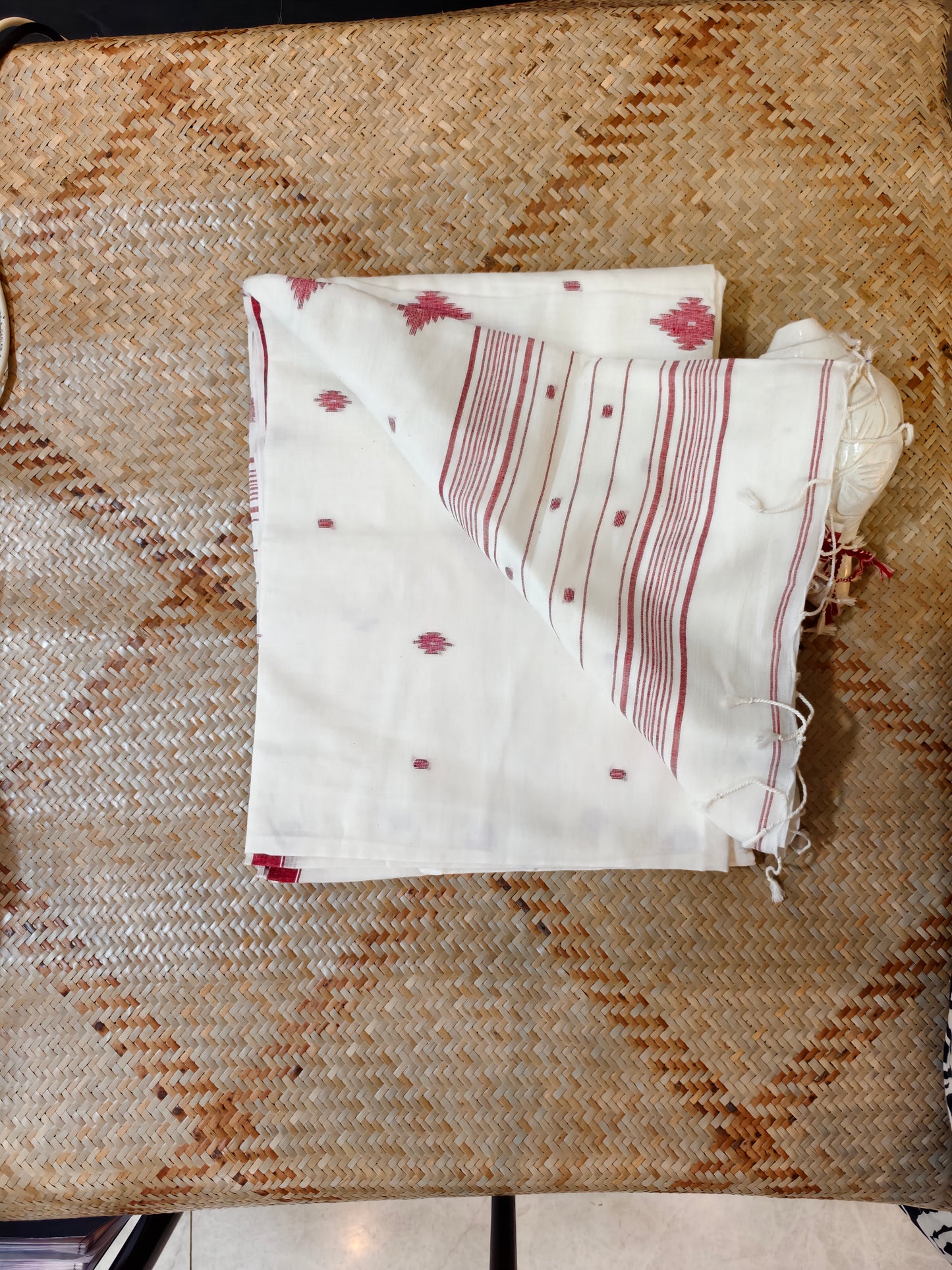 Shubhra Handspun Handwoven Jamdani Aadya's Fashion Blings