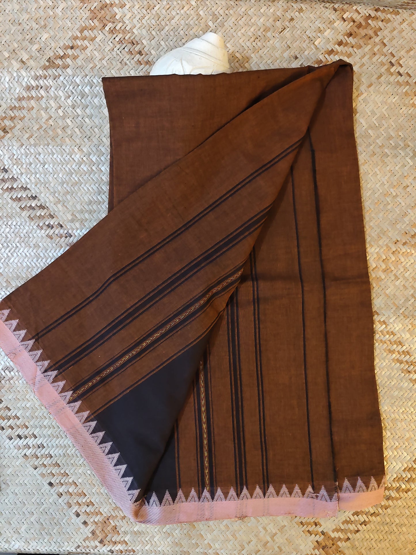 Avyukta Handloom Saree Aadya's Fashion Blings